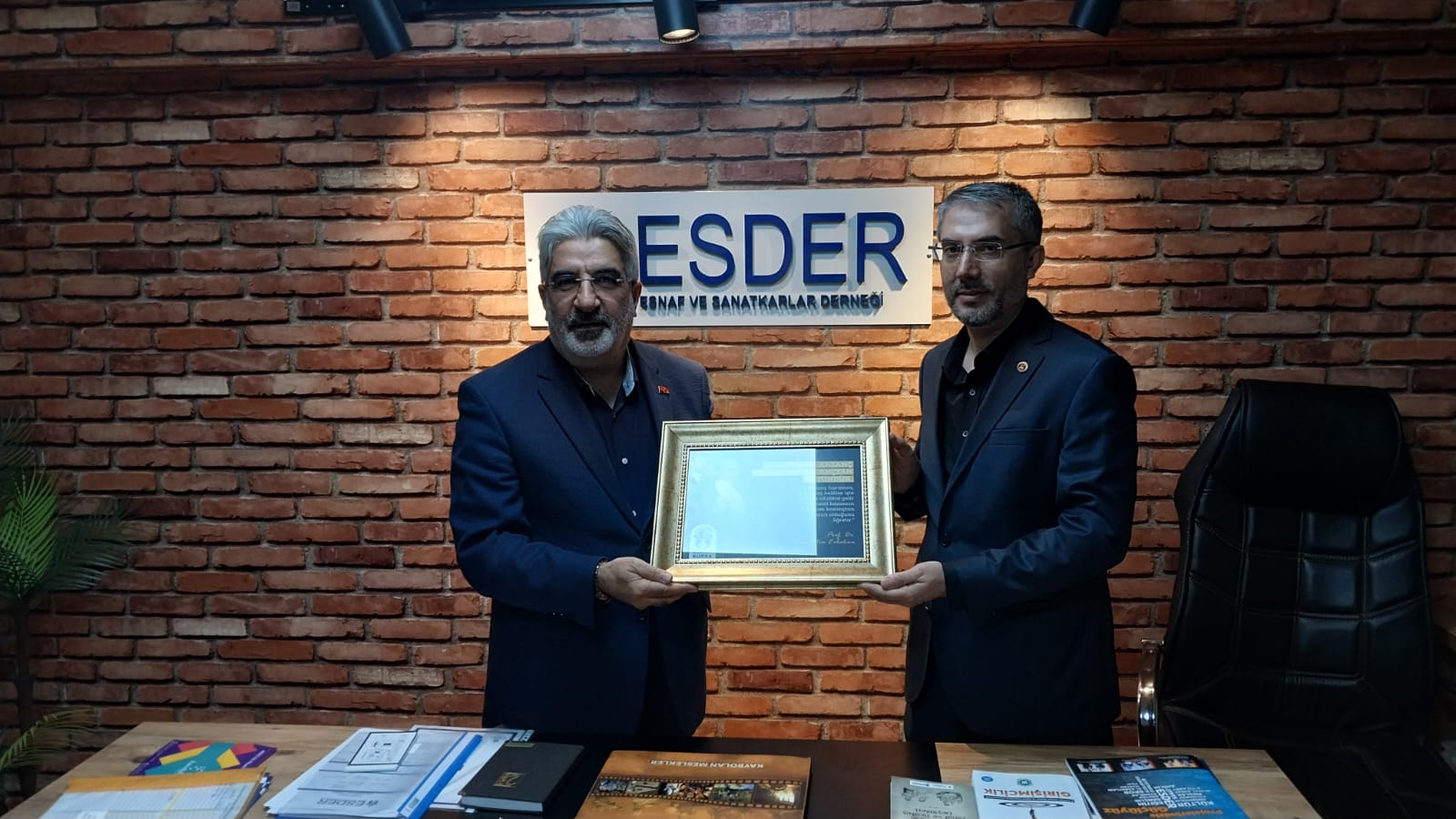 Saadet Partisi Nilüfer İlçe Teşkilatı’ndan ESDER’e Hayırlı Olsun Ziyareti